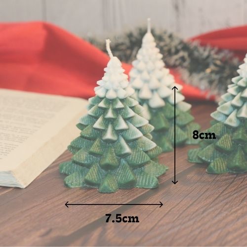 🎄 Christmas Tree Candle 55g – A Festive Glow for Your Holiday Decor