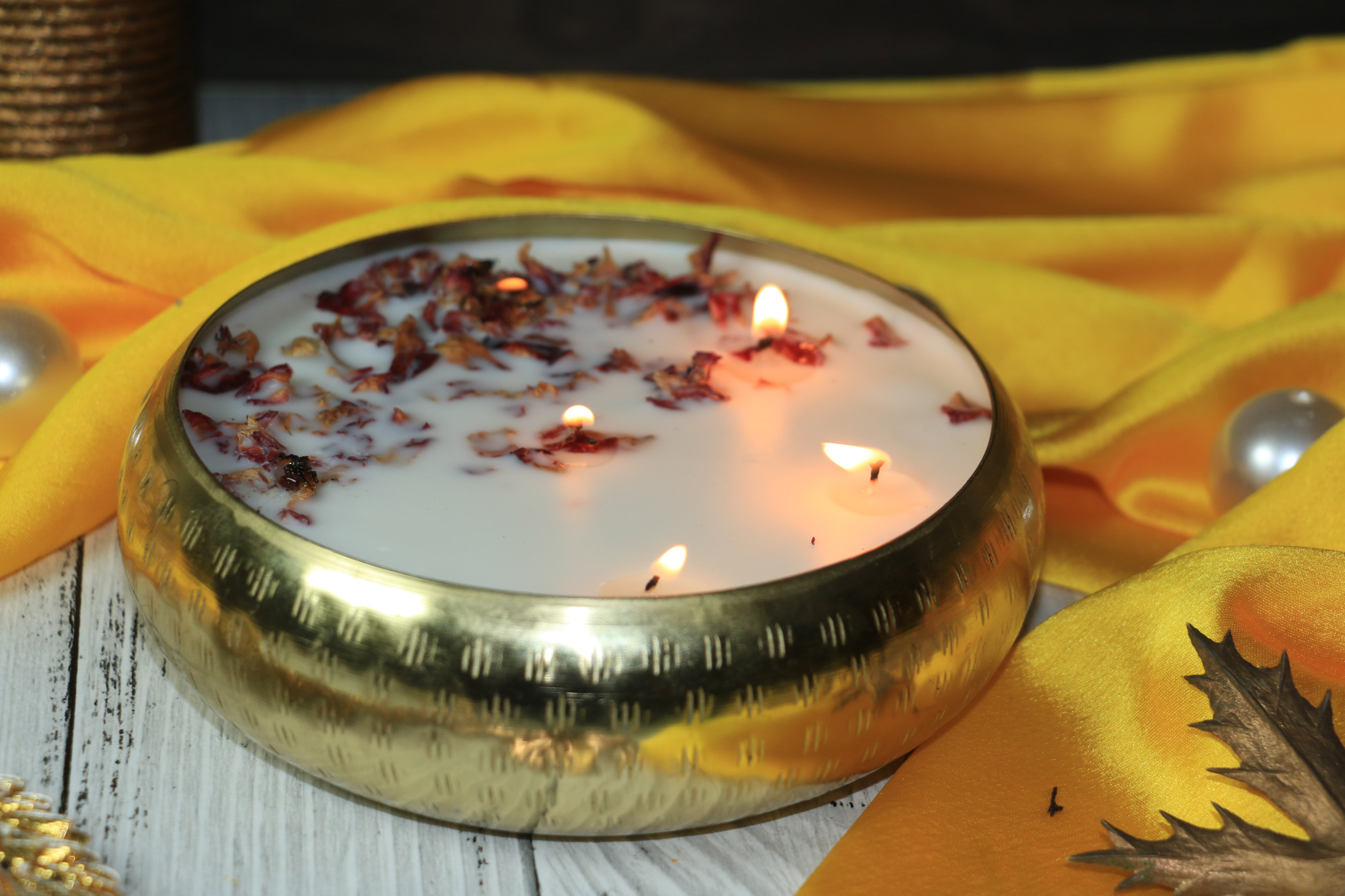 Round Hammered Urli Candle – Rose & Oud Blend | Luxury Décor & Fragrance