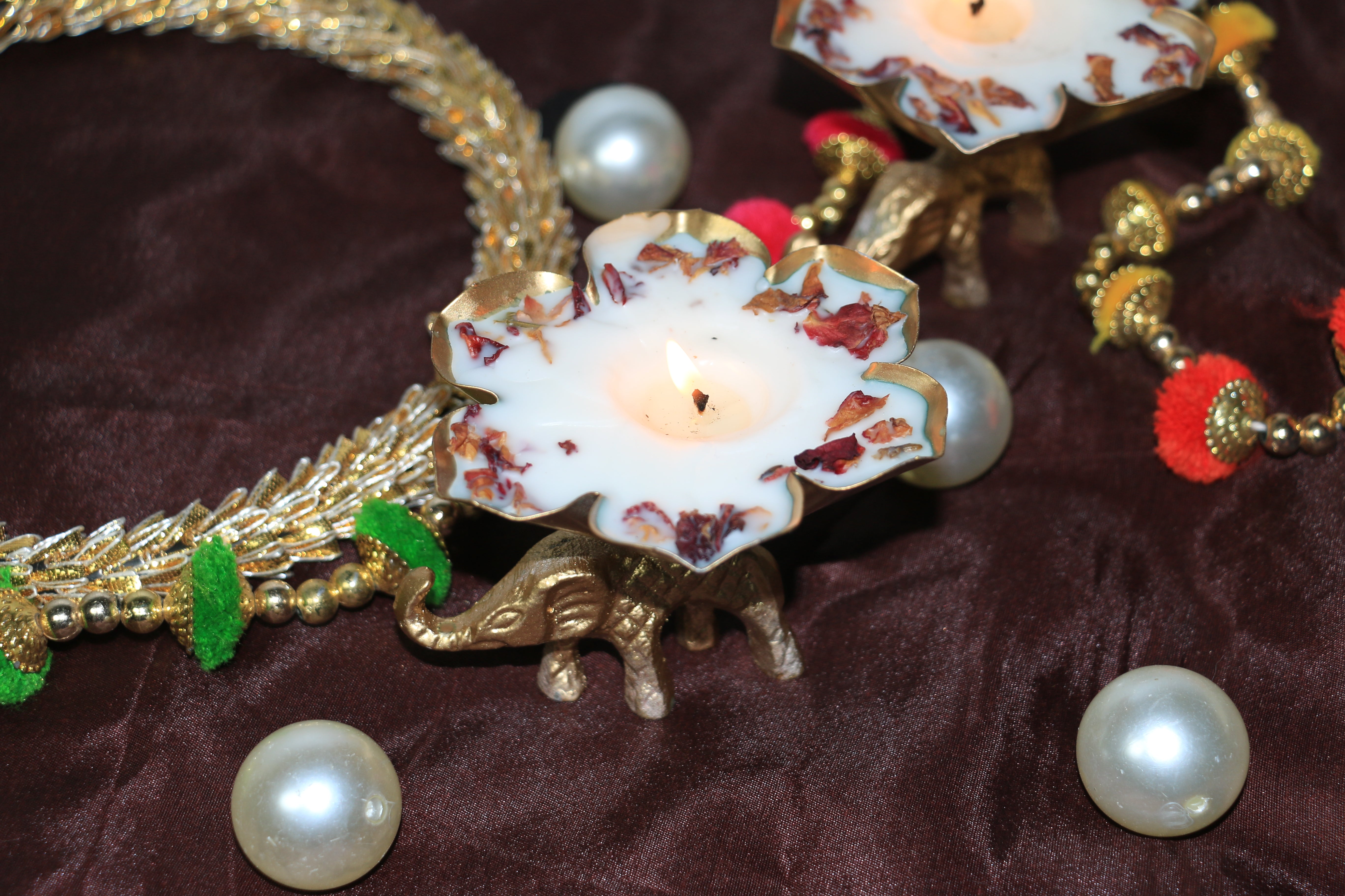 Golden Elephant Lotus Urli Candle – 60g Premium Soy Wax – Rose Fragrance