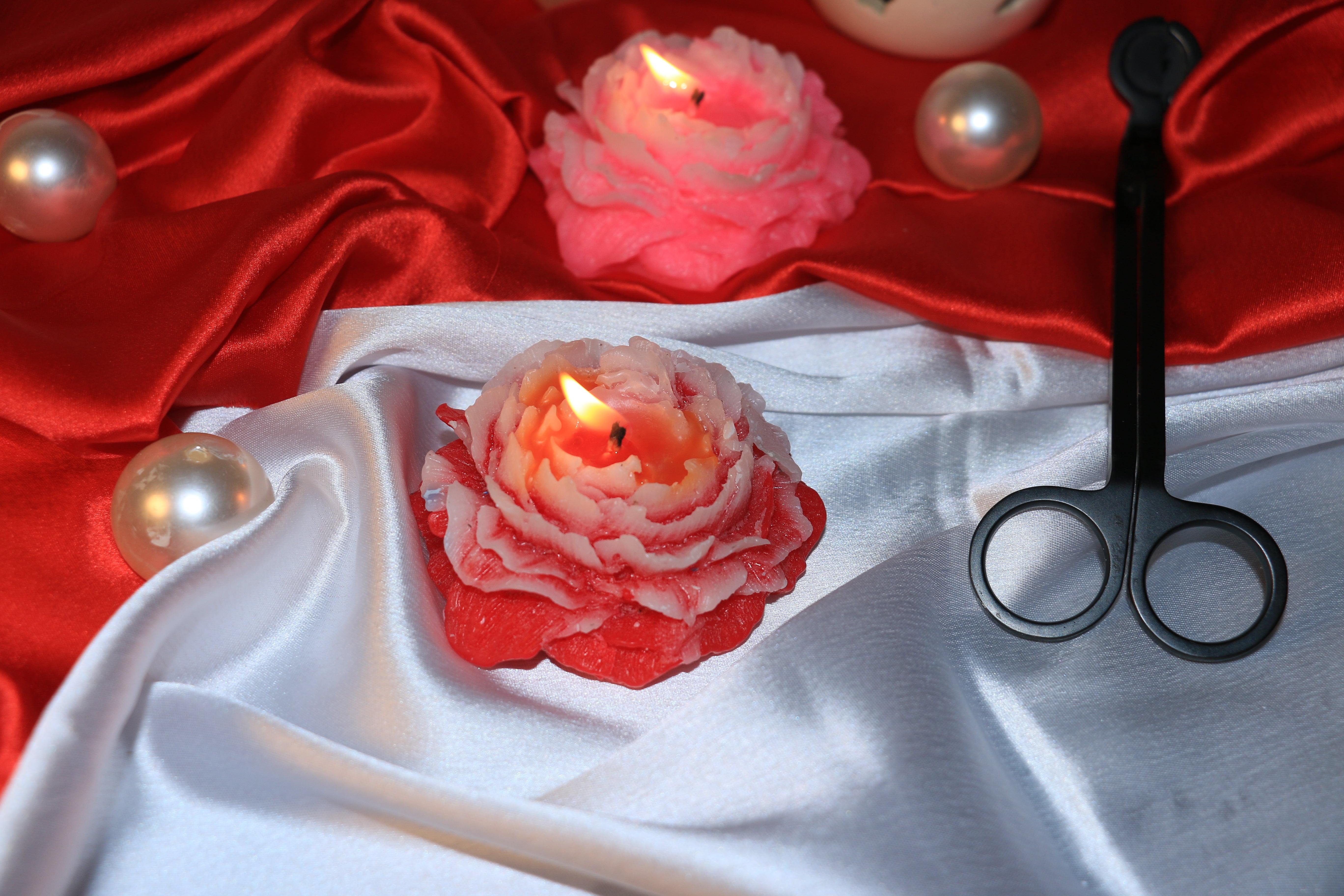 Peony Flower Candles 60g – Aesthetic, Fragrant & Perfectly Beautiful