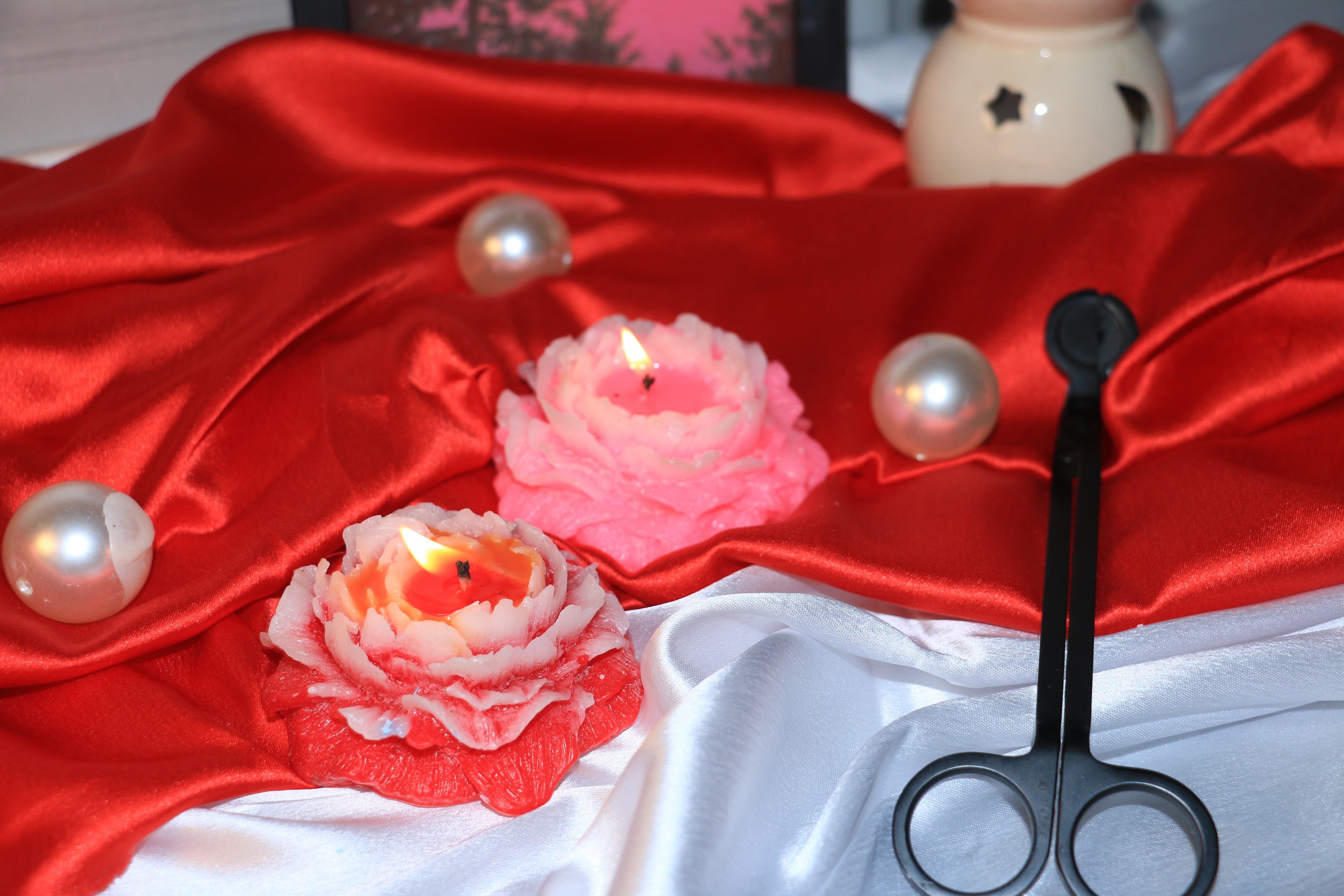 Peony Flower Candles 60g – Aesthetic, Fragrant & Perfectly Beautiful