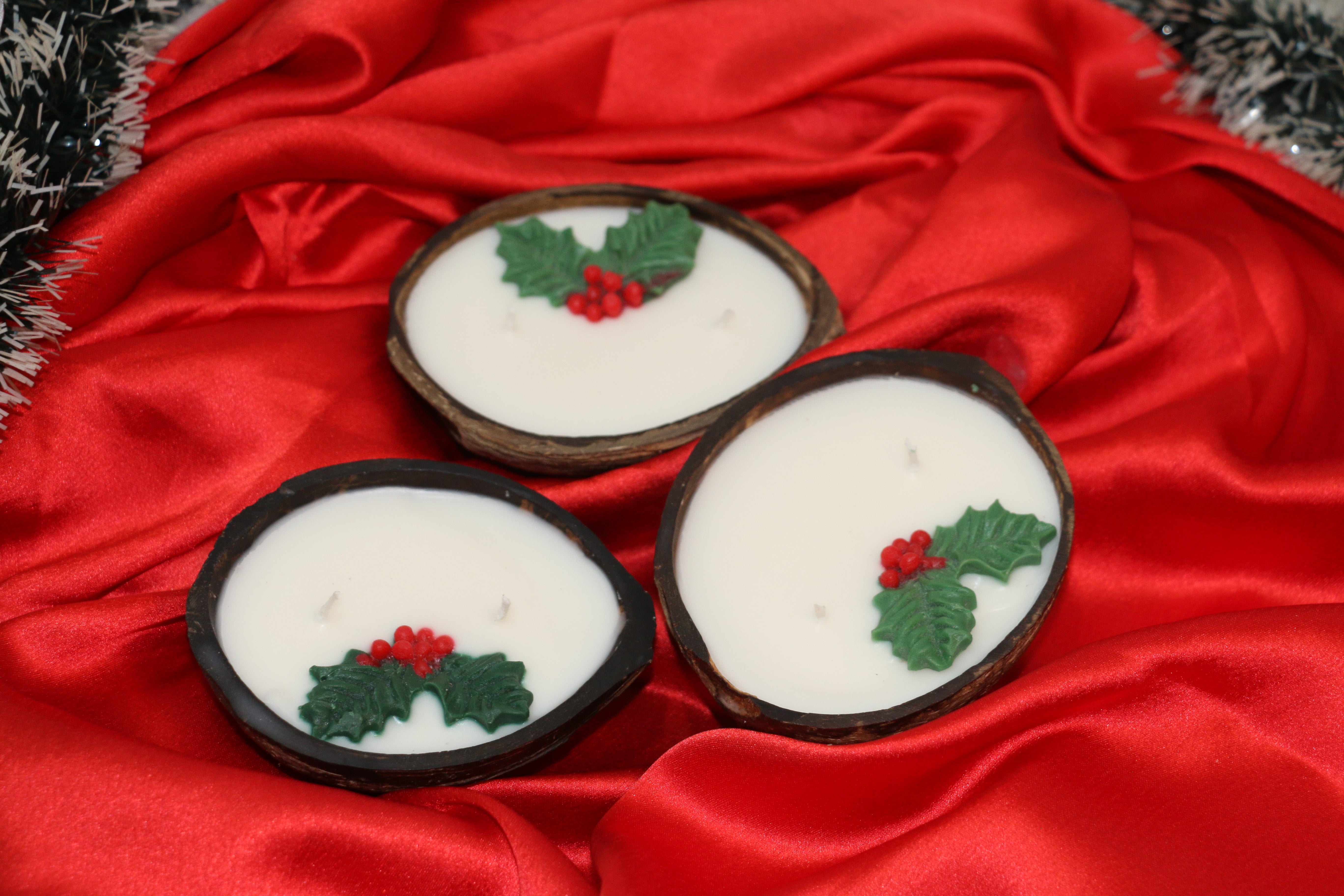 Cocoa Bliss Coconut Candle – Holiday Warmth in Every Glow