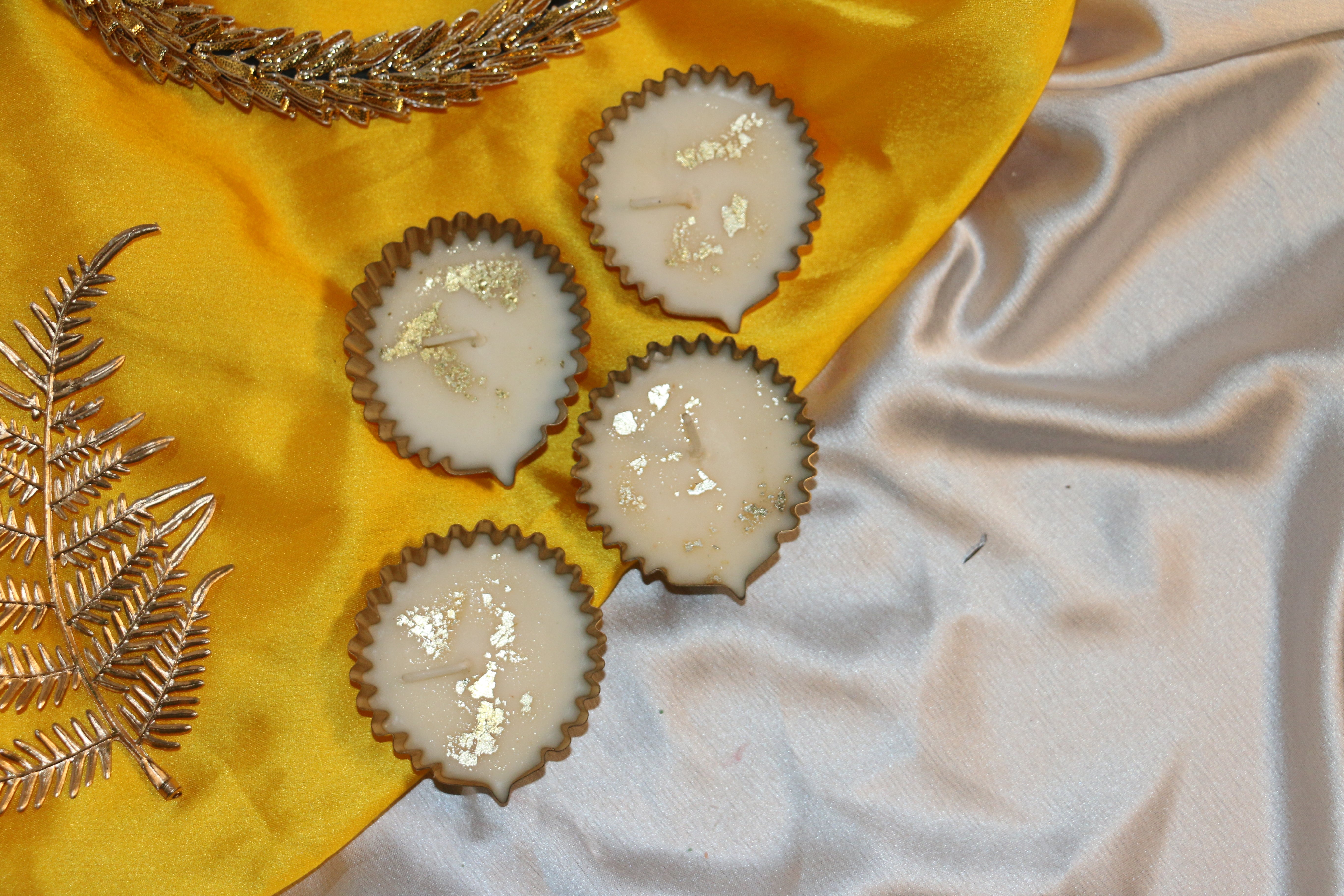 Diya Urli Metal Candle – Premium Soy Wax – Set of 4 - Ethnic Elegance with the Warmth of Vanilla