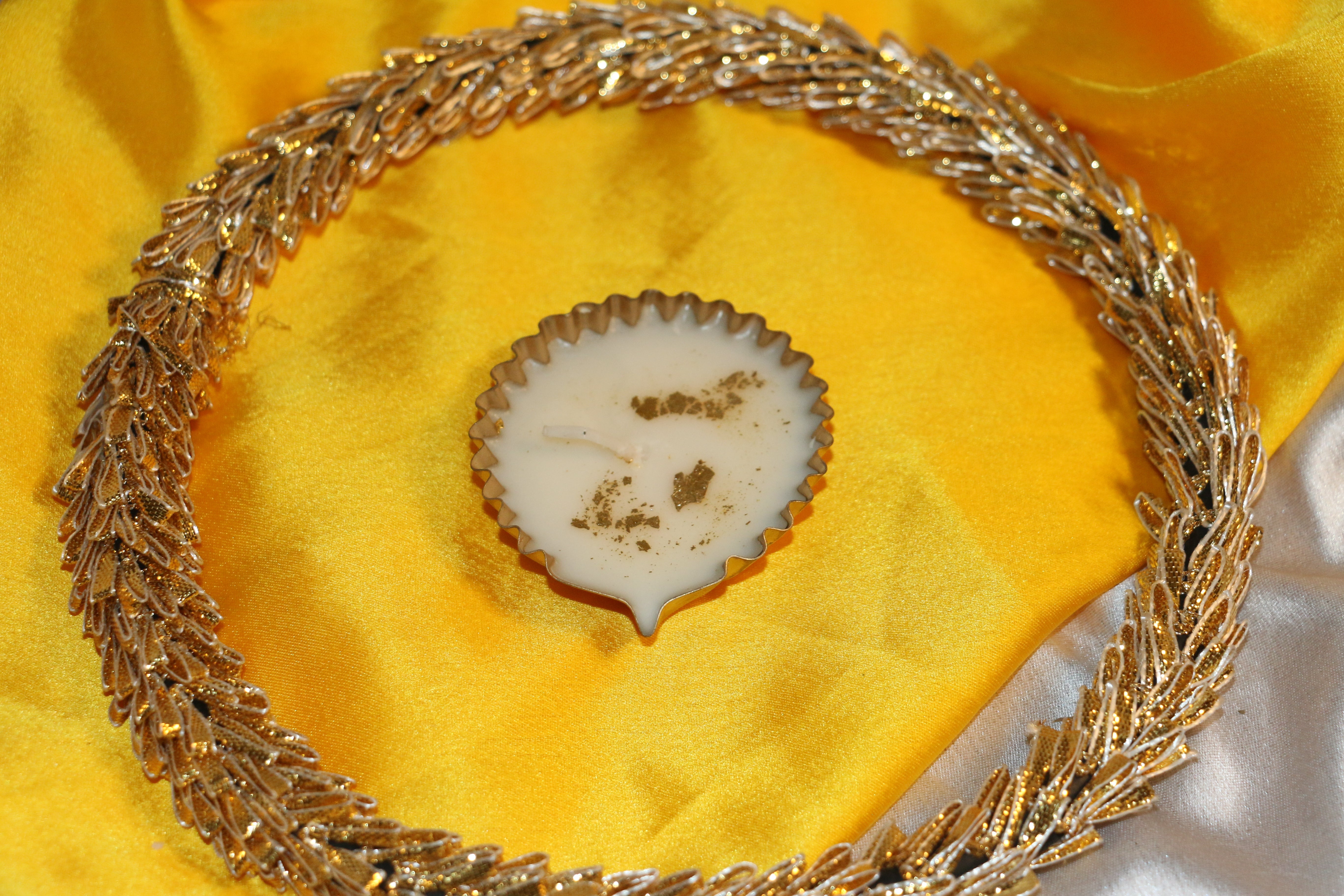 Diya Urli Metal Candle – Premium Soy Wax – Set of 4 - Ethnic Elegance with the Warmth of Vanilla