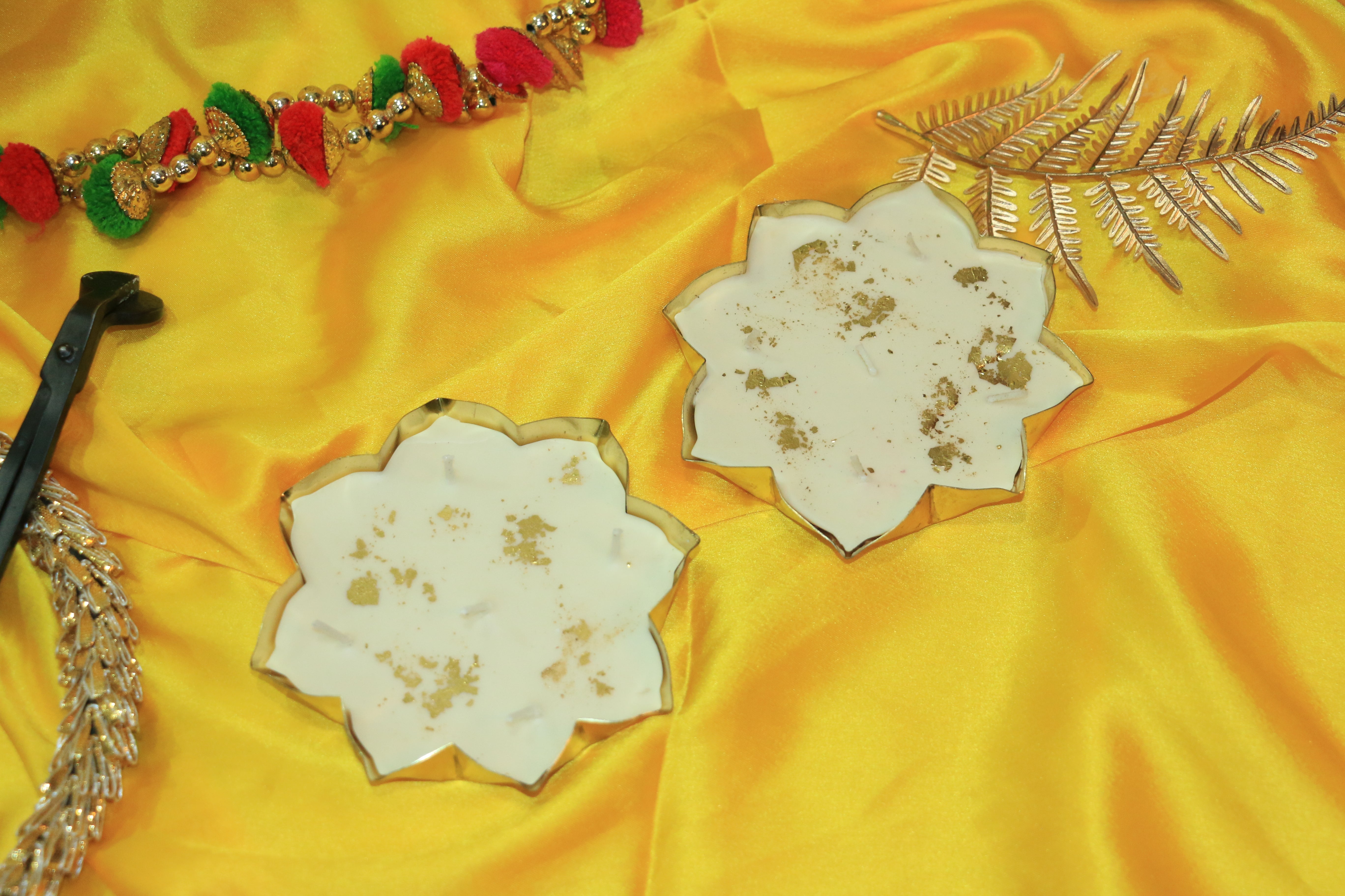 Lotus Urli Candle – Gajra Fragrance | Elegant Floral Décor & Aroma