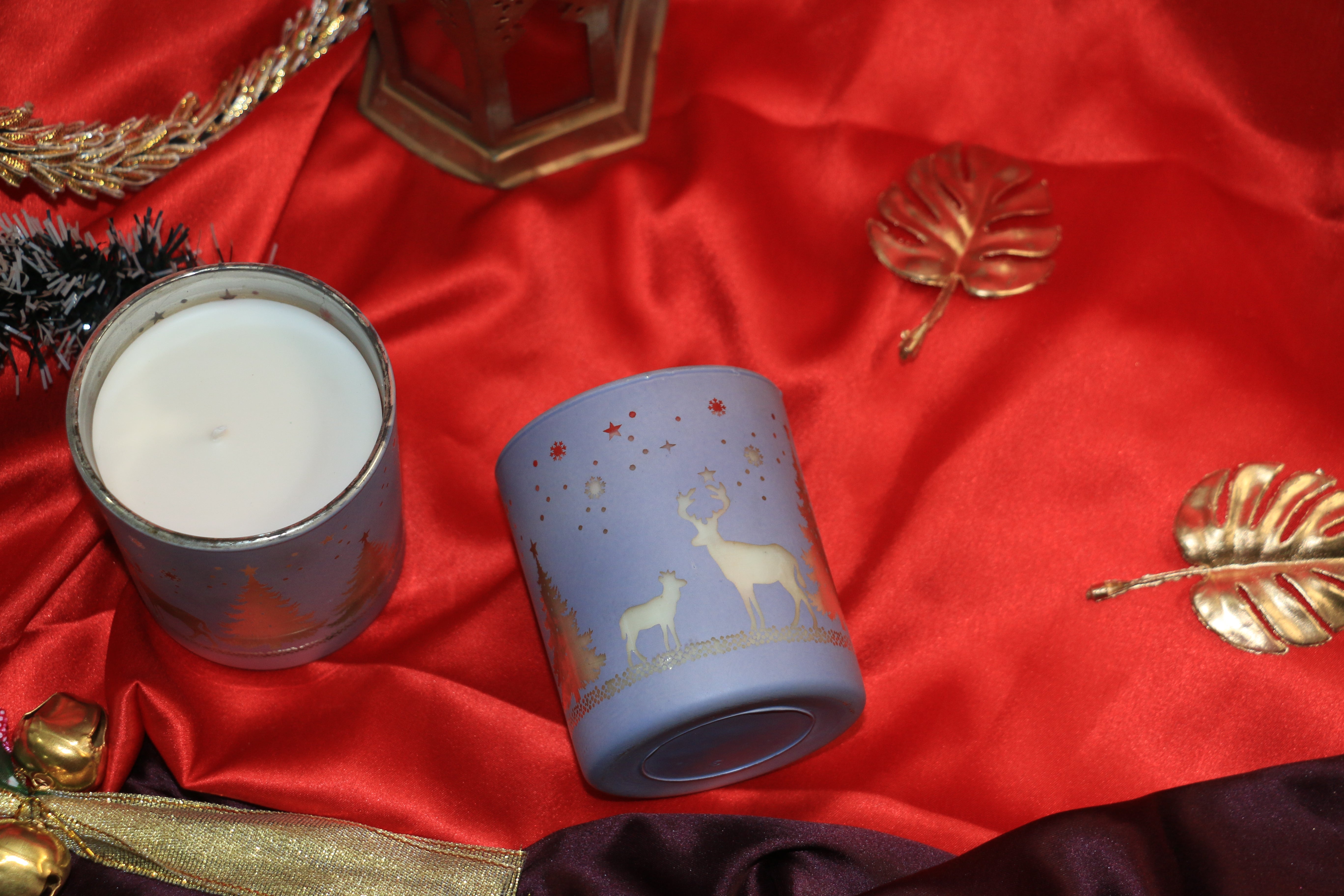 Winterberry Blue Christmas Scented Candle – Mercury-Finish (180ml) Sandalwood & Rose