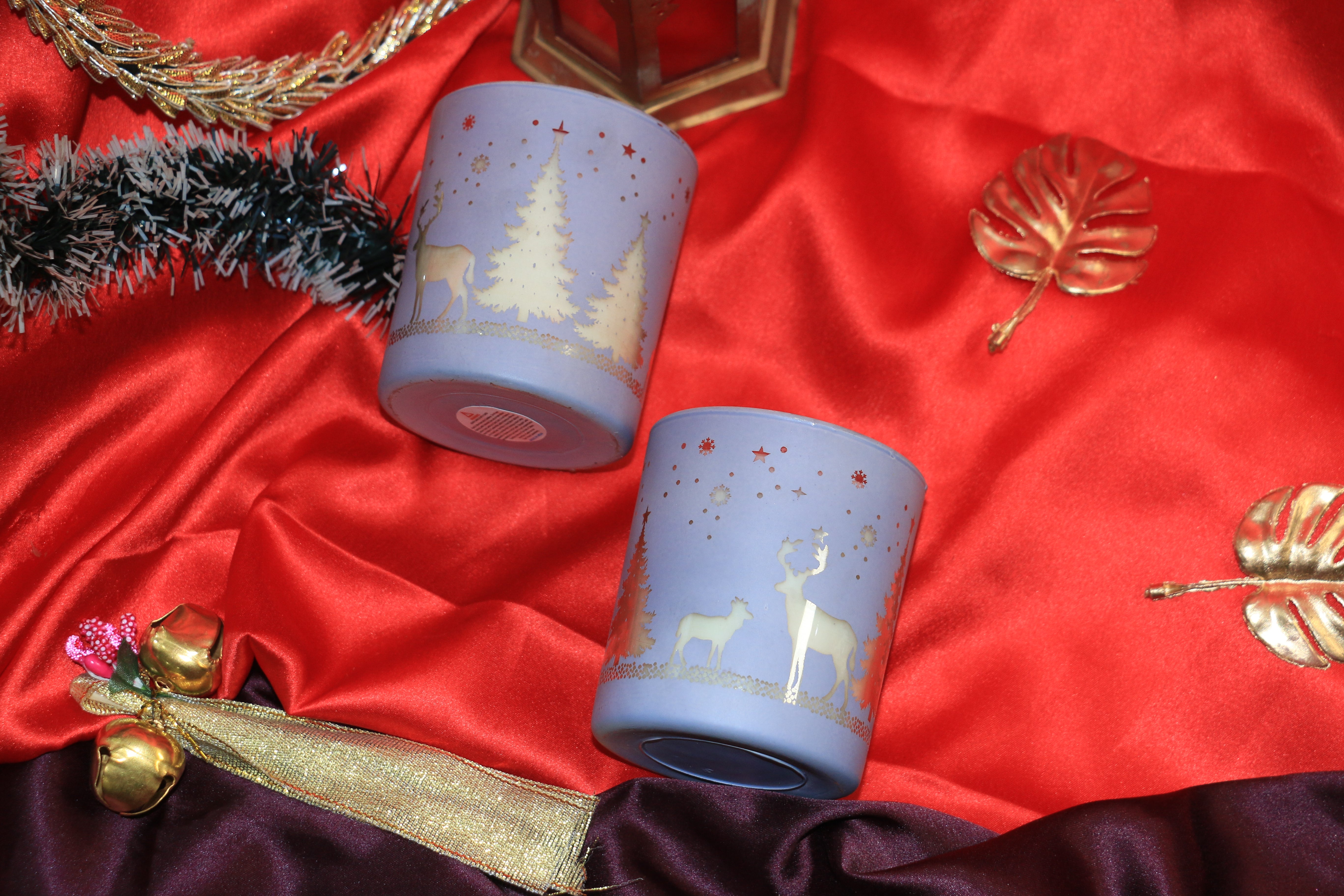 Winterberry Blue Christmas Scented Candle – Mercury-Finish (180ml) Sandalwood & Rose