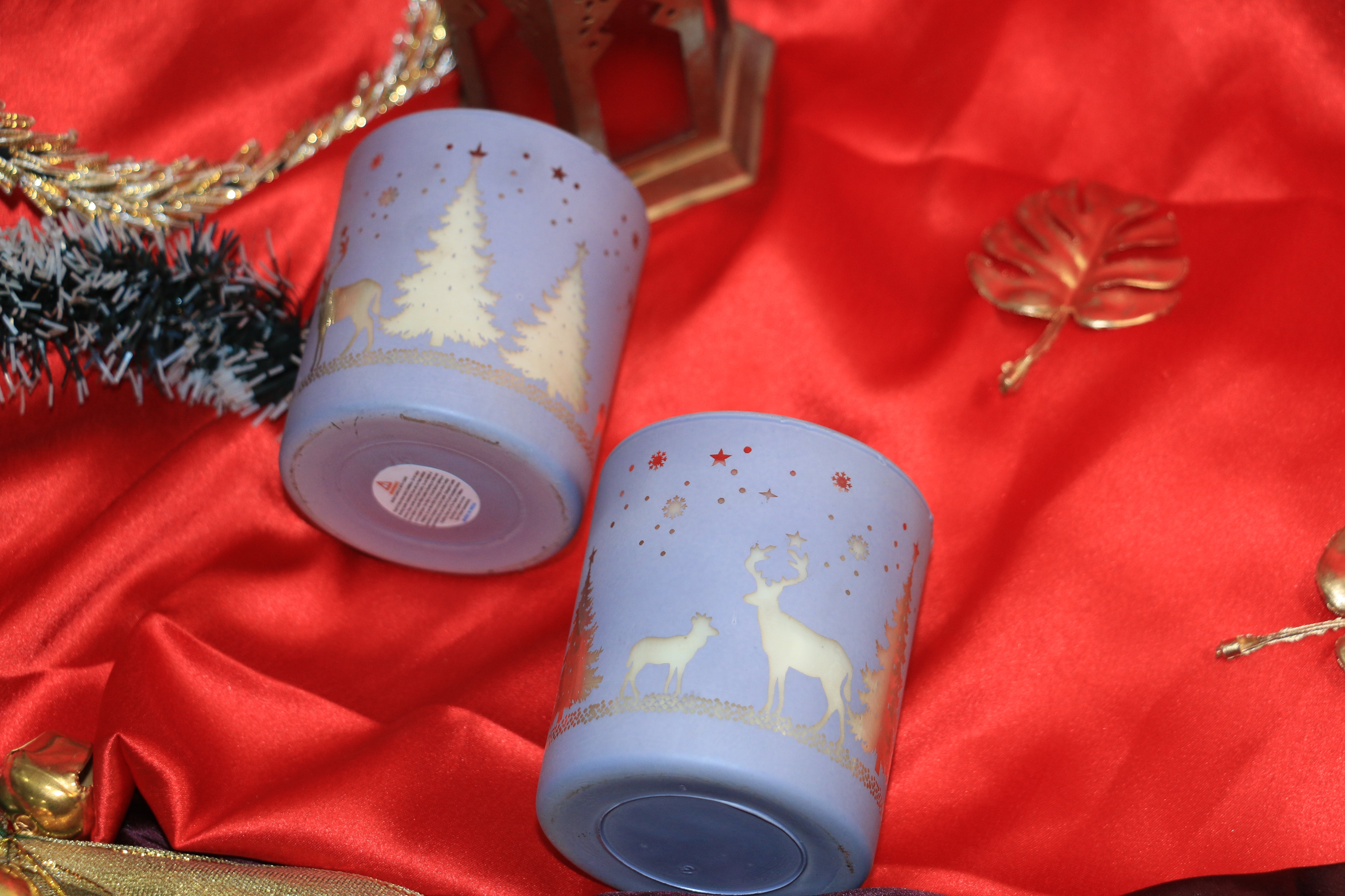 Winterberry Blue Christmas Scented Candle – Mercury-Finish (180ml) Sandalwood & Rose