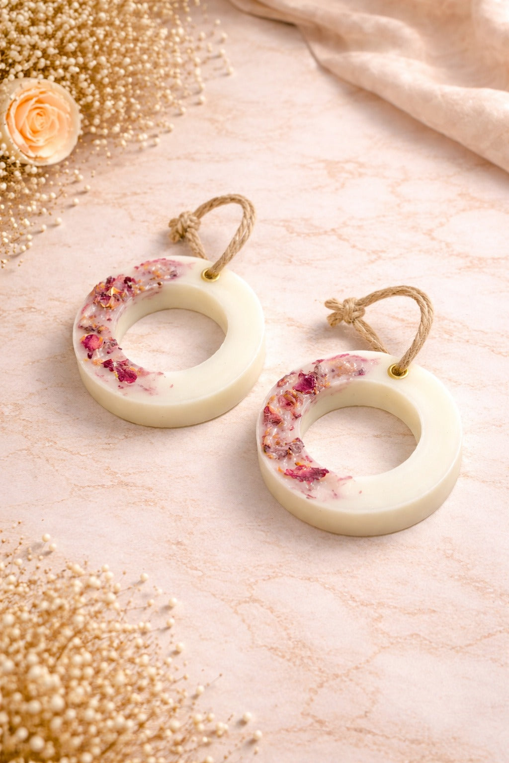 Rose & Oud Scented Wax Tablet (Ring Shape) with Real Rose Petals | Luxury Aromatherapy Wax Melt for Home, Wardrobe & Gifting